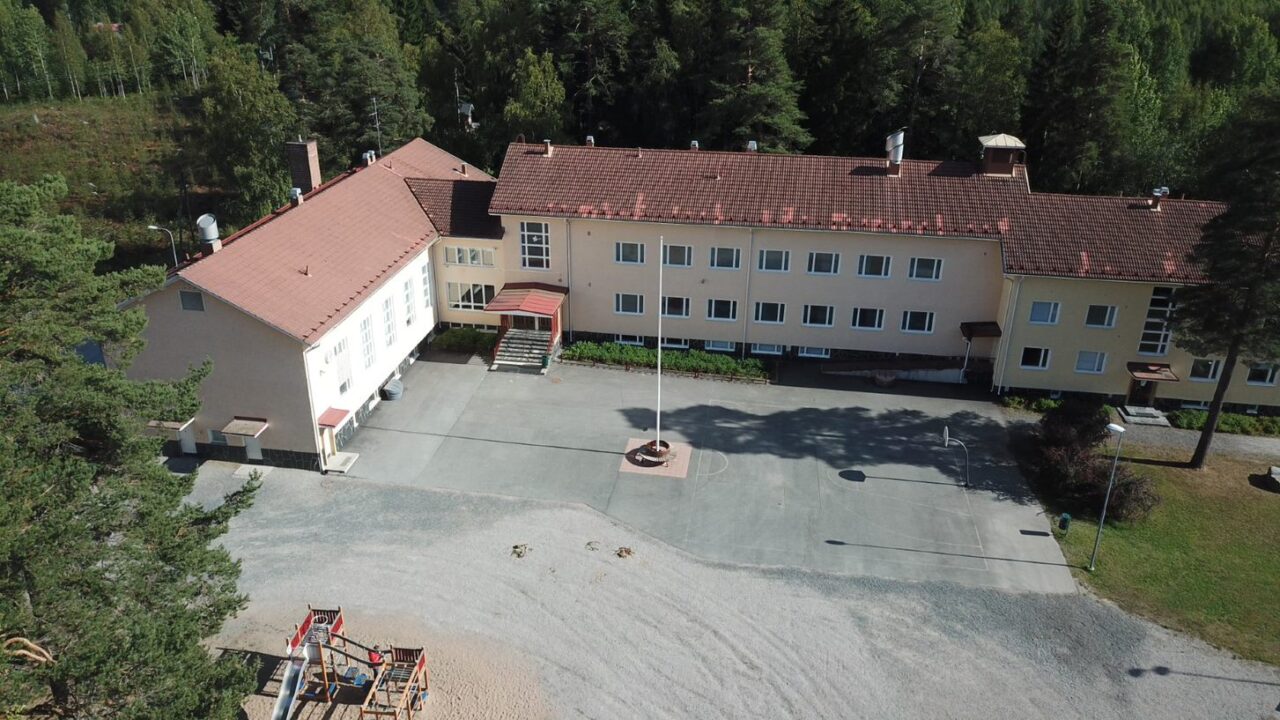 Ilmakuva Havisevan koulutalosta